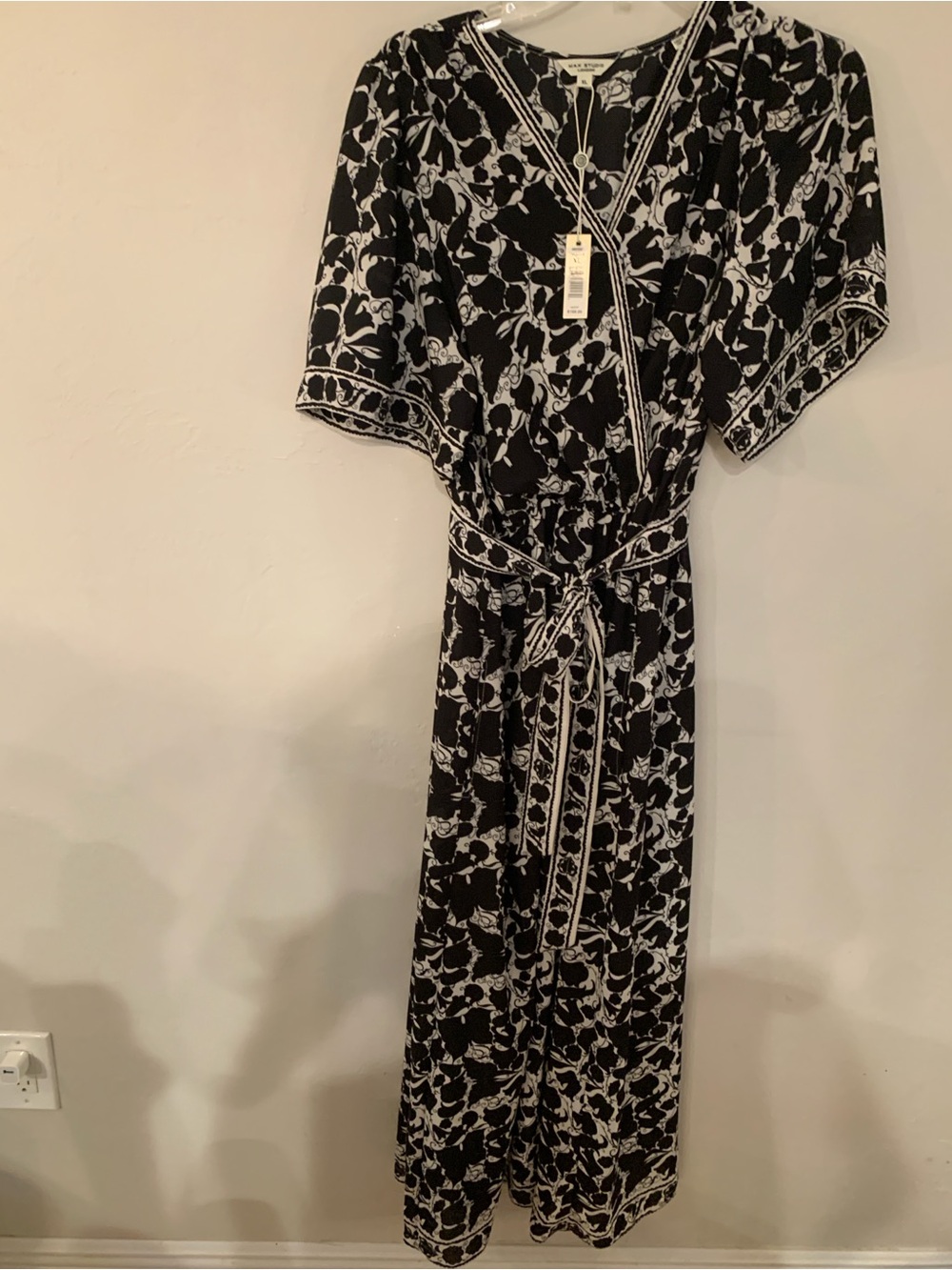 Max Studio Black and White Floral Wrap-Style Sheer XL Maxi Dress NWT - Picture 1 of 5